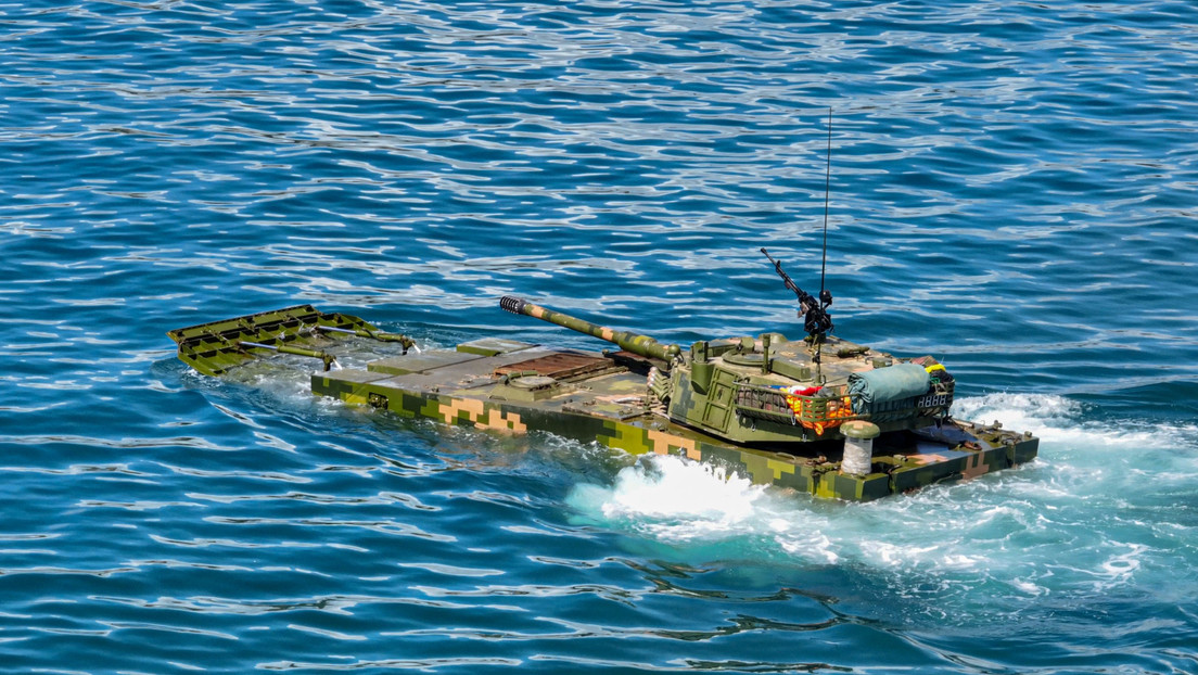 Chinesische Marine übt amphibische Kriegsführung