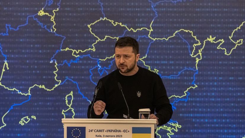Зеленский пожаловался на отсутствие боевого духа у украинцев в тылу
