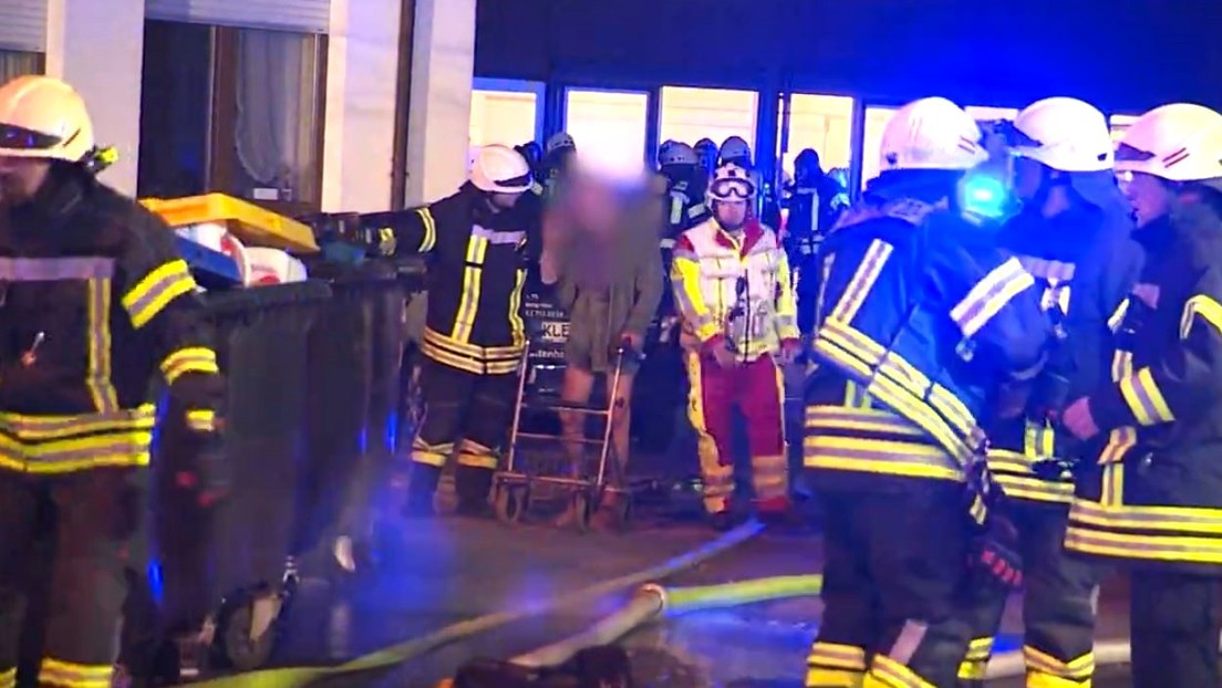 Nordrhein-Westfalen: Brandkatastrophe in Seniorenheim mit Toten und Verletzten