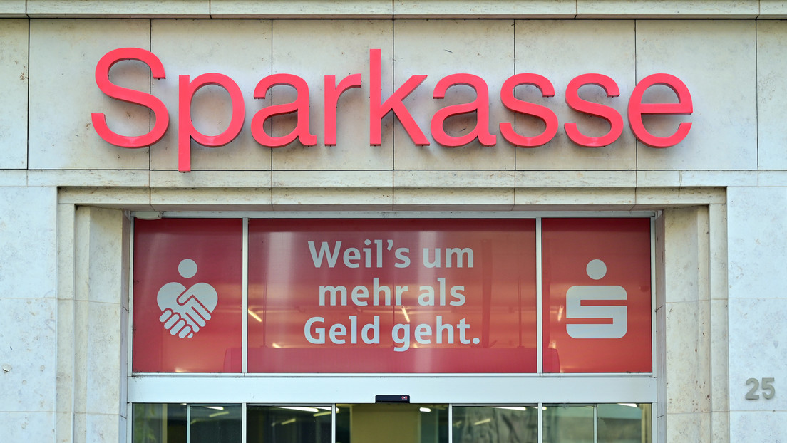 Keine Spenden an AfD? Sparkasse spricht von "menschlichem Versagen"