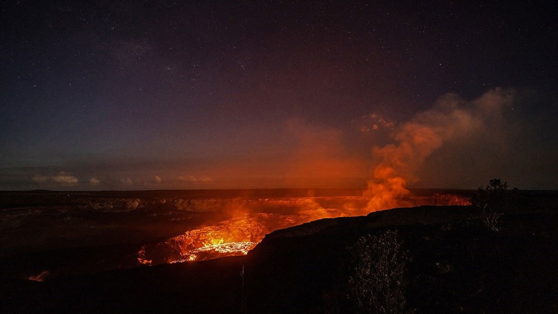 Hawái tiene dos volcanes vecinos en erupción por primera vez en casi 40 años