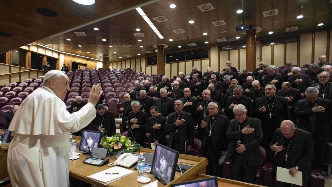 Keine Frohe Weihnacht im Vatikan: Katholische Bischöfe widersetzen sich dem Papst