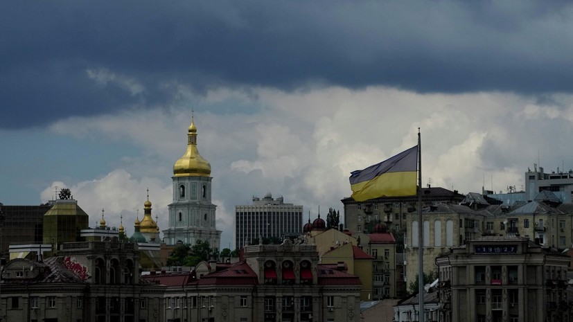 Воздушную тревогу объявили в двух областях Украины