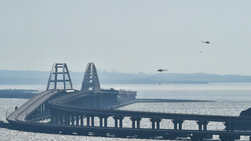 Минтранс: пригородное железнодорожное движение через Крымский мост восстановят к 19:00