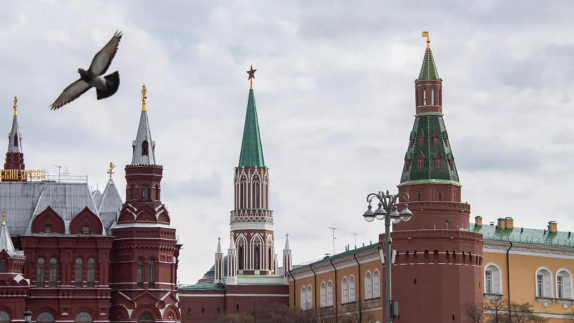 В Кремле началась церемония награждения Героев Труда России