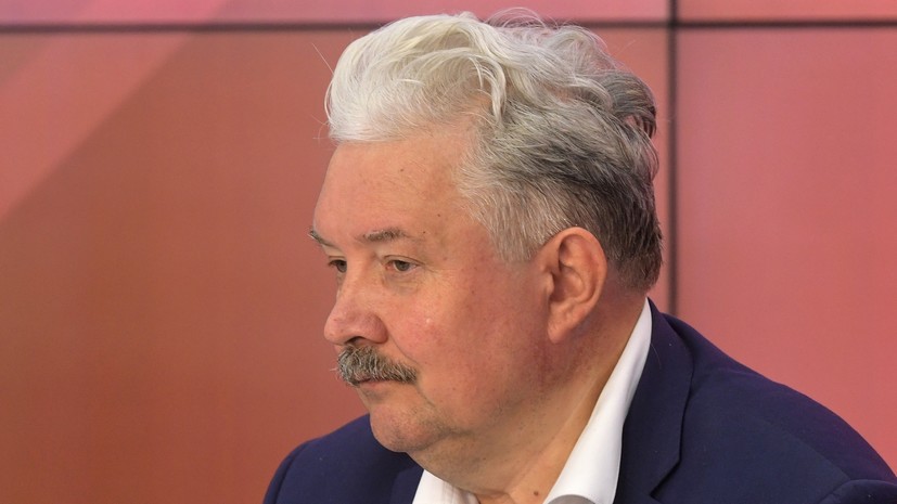 Снявшийся с выборов Бабурин заявил о поддержке кандидатуры Путина