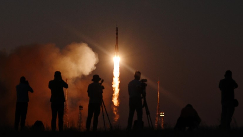 Выход российских космонавтов в открытый космос отменён из-за сигнала системы диагностики