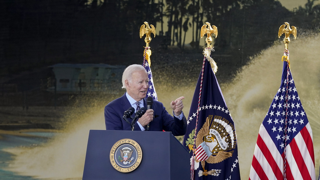 Biden promete cerrar las centrales eléctricas de carbón en EE.UU.