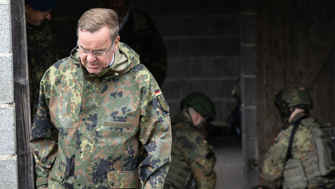 Neuer Milliardenschaden für Steuerzahler: Bundeswehr bestellte zehntausende unpassende Funkgeräte