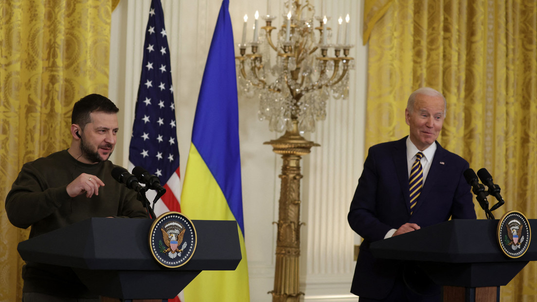 VIDEO: Biden llama al presidente ucraniano "Velenski" en su rueda de prensa conjunta