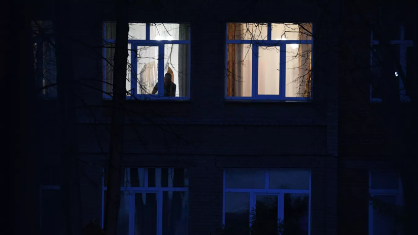 ДТЭК: в Киеве планируют включать электричество на два-три часа дважды в сутки