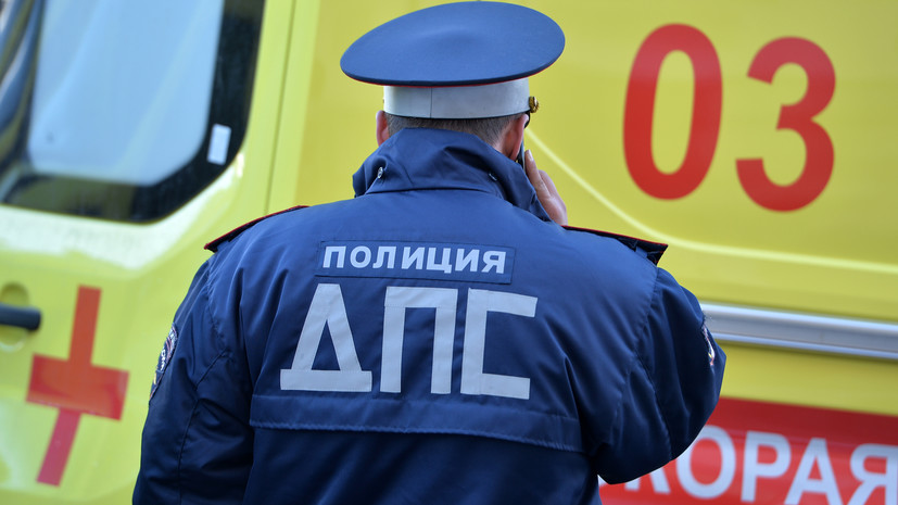В результате ДТП на трассе в Приморье пострадали семь человек