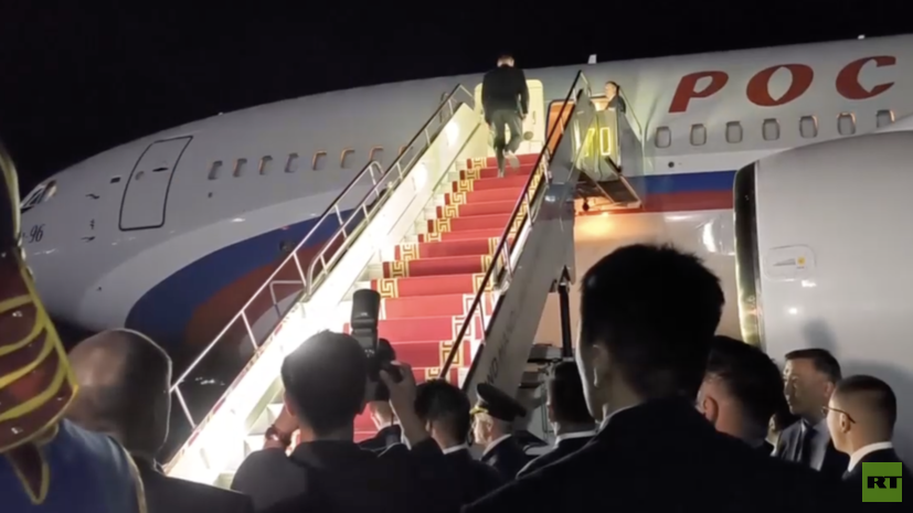 Визит Путина в Монголию завершился
