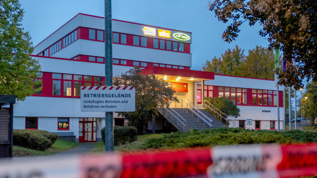 Mehrere Bundesländer von Bombendrohungen gegen Schulen und Medien betroffen