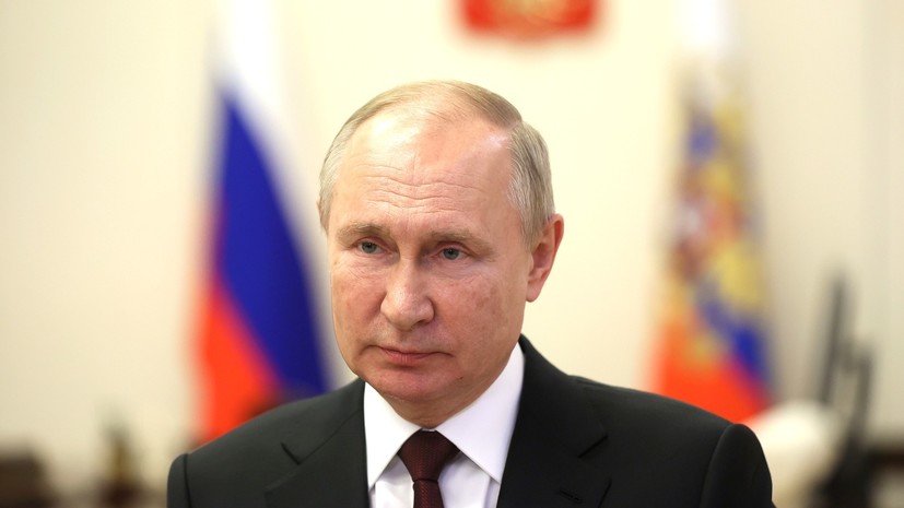 Песков: у Путина запланированы мероприятия на время новогодних каникул