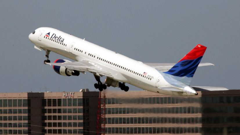 Daily Mail: в США у пассажирского Boeing 757-200 в полёте повредилось крыло