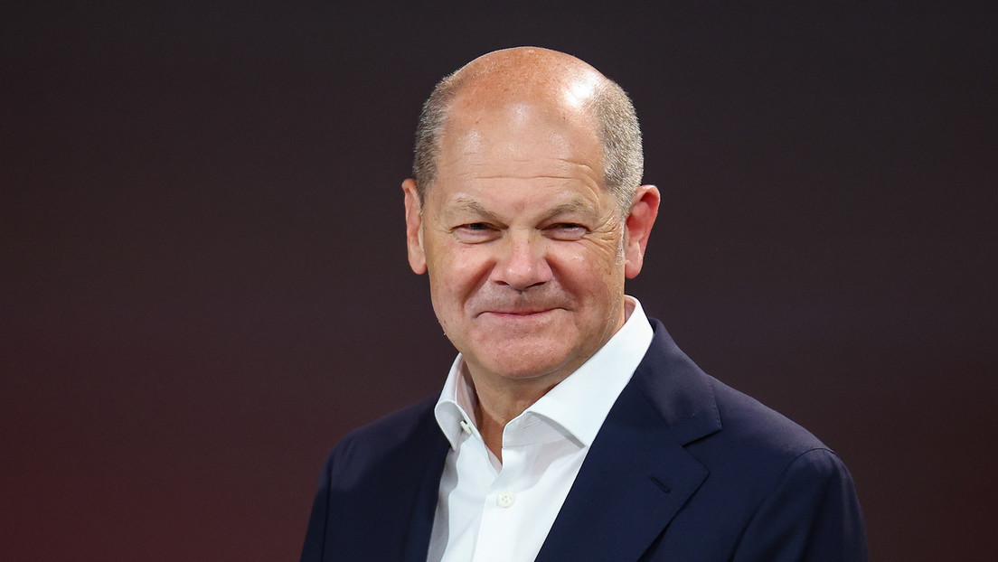 Stolz auf Scholz! – Medien und "Experten" bejubeln weiteren Schritt zum Dritten Weltkrieg
