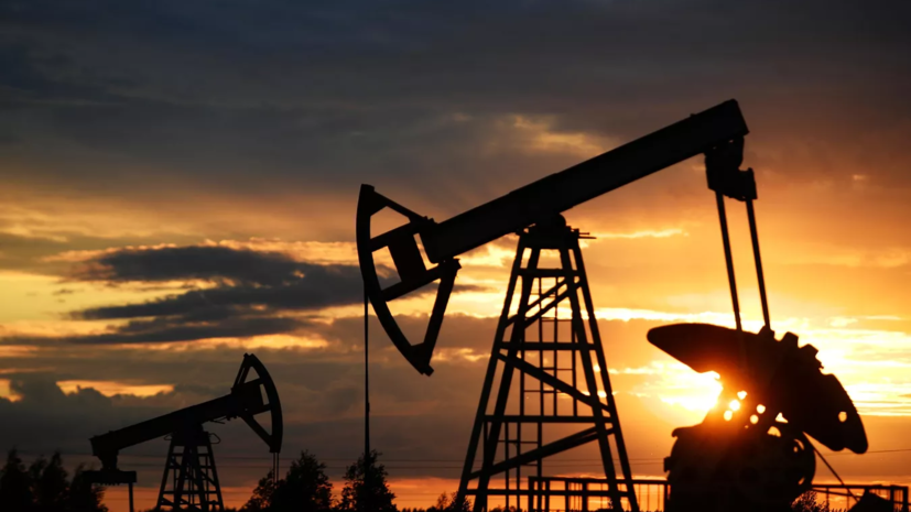WSJ: Япония покупает российскую нефть по ценам выше предельных $60 за баррель