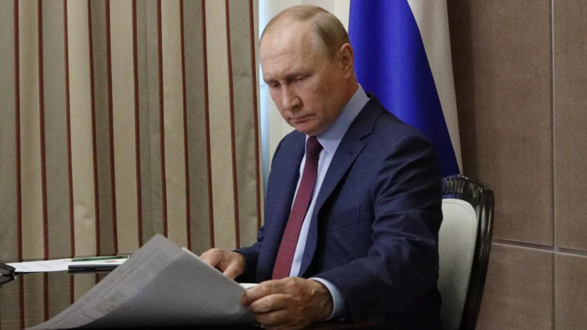 Путин пообещал поддержать проект об ограничении использования иностранных слов