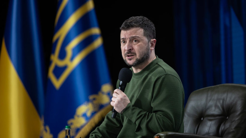 Сийярто: вопрос о легитимности Зеленского решать самим украинцам