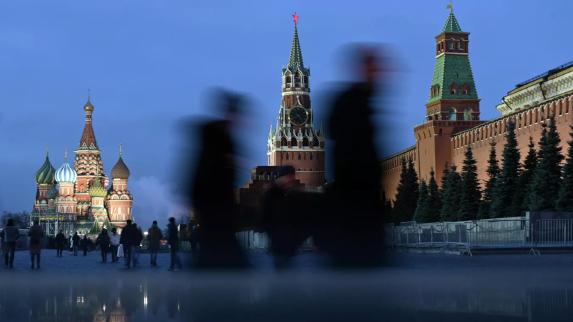 Однокурсник Сырского: выпускниками мы вместе прошли маршем по Красной площади