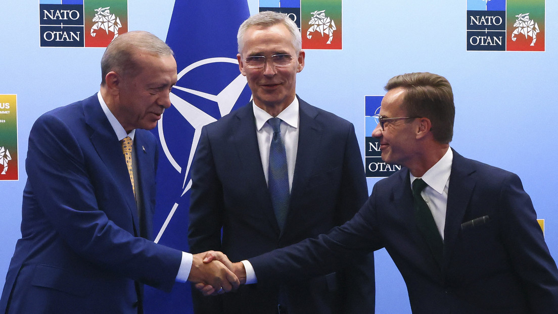 Bloomberg: Stoltenberg will Schwedens NATO-Beitritt spätestens bis Ende November